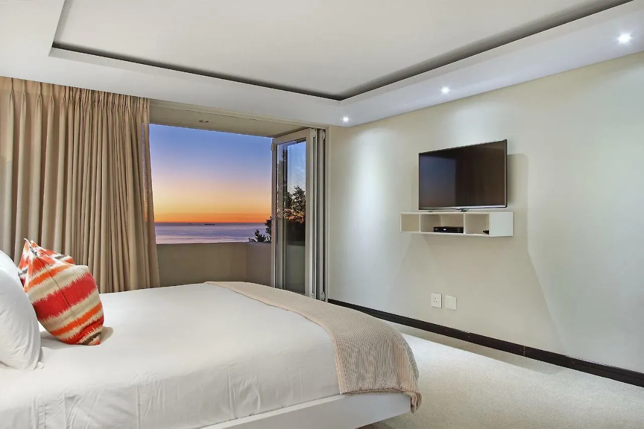 Ravensteyn Villa Cape Town 0*,  South Africa